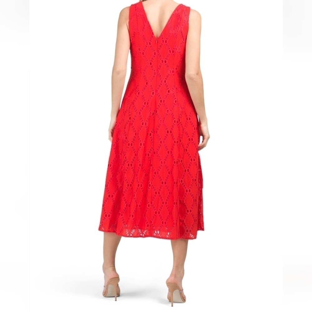 𝅺Tahari Women's Red Lattice Lace Midi Dress - Picture 3 of 9